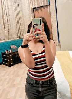 Girl Frnd Exp Malayali Babe - escort in Kuwait Photo 2 of 2