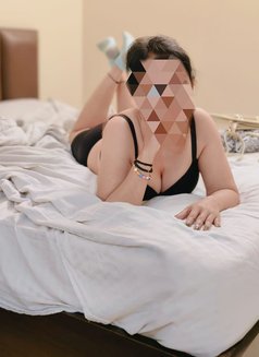 Girl Frnd Experience Malayali Girl - escort in Muscat Photo 3 of 3