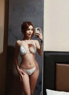 {Contents/Camshow} Angel Chua - escort in Makati City Photo 11 of 25