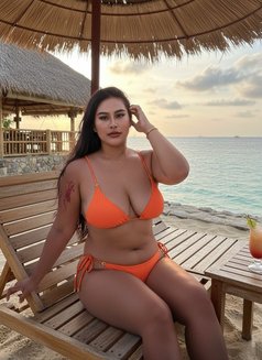 Girl100%Young and Good Suck 18 years - companion in Phuket Photo 10 of 15