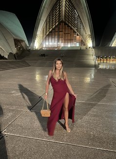 Girlfriend Experience Ava Green 🇬🇧 - companion in Mumbai Photo 14 of 15