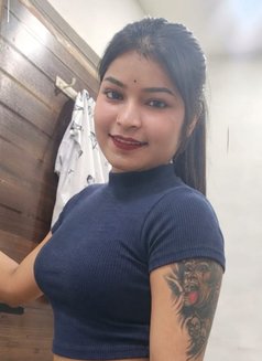 Girlfriend on rent will be available - puta in Hyderabad Photo 5 of 6