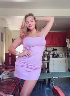 girlfriendmaterialforyou - Transsexual escort in Manila Photo 10 of 14