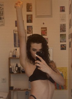 Giselle - Transsexual escort in Amsterdam Photo 6 of 30