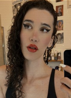 Giselle - Transsexual escort in Amsterdam Photo 7 of 30