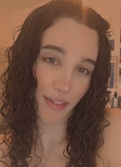 Giselle - Transsexual escort in Amsterdam Photo 13 of 30