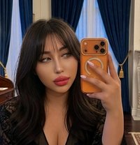 Giselle Nuru & B2 B (In Boshwer๐ด๐ฒ) - Transsexual escort in Muscat