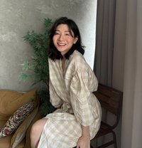 Giselle - Transsexual escort in Singapore Photo 11 of 14