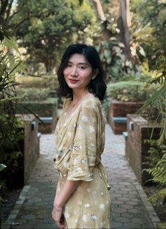 Giselle - Transsexual escort in Singapore Photo 17 of 17