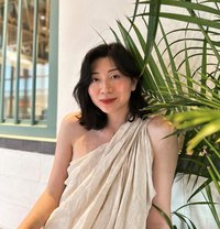 Giselle - Transsexual escort in Singapore Photo 13 of 15