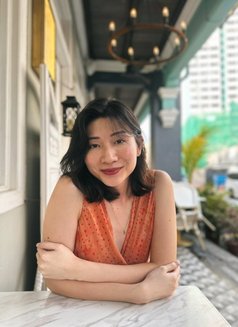 Giselle - Transsexual escort in Singapore Photo 11 of 12