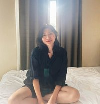 Giselle - Transsexual escort in Singapore Photo 8 of 11