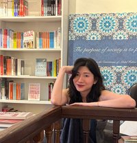 Giselle - Transsexual escort in Singapore Photo 9 of 11