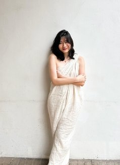 Giselle - Transsexual escort in Singapore Photo 10 of 11