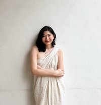 Giselle - Transsexual escort in Singapore