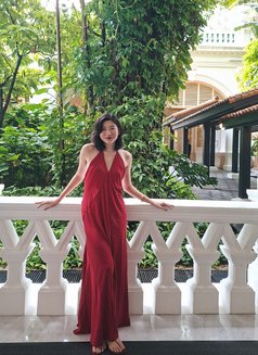 Giselle - Transsexual escort in Singapore Photo 11 of 13