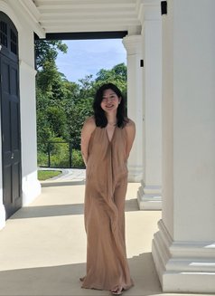 Giselle - Transsexual escort in Singapore Photo 12 of 12