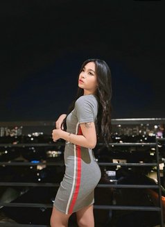 Gishela - escort in Singapore Photo 14 of 14