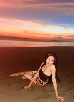Gishell - escort in Bali Photo 15 of 17