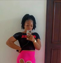 Gislle - escort in Riyadh