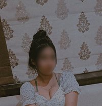 Genuine independent girl - escort in Hyderabad Photo 2 of 4