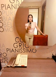 Gita - escort in Jakarta Photo 2 of 3