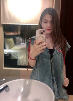 Gita - escort in Jakarta Photo 1 of 3