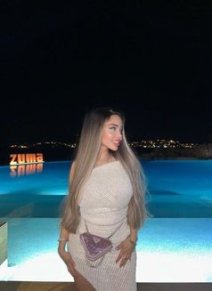 VVIP Georgian Bombshell - Now Available - puta in Muscat Photo 3 of 6