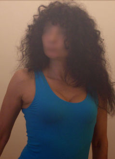 Giulia - escort in Rome Photo 2 of 3