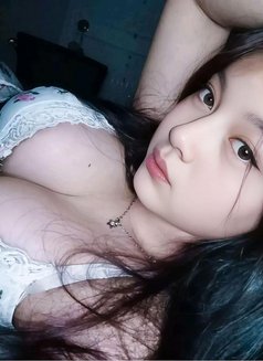 Givia - puta in Jakarta Photo 2 of 2