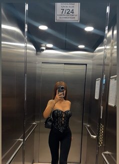Gizelia - escort in İstanbul Photo 9 of 17