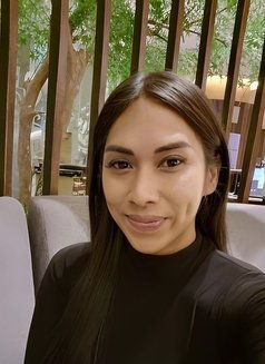 Gladys Ladyboy Jakarta - Transsexual escort in Jakarta Photo 10 of 10
