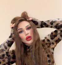 GLAMOUR QUEEN 🇱🇧 لبنانية - Acompañantes transexual in Riyadh Photo 1 of 7