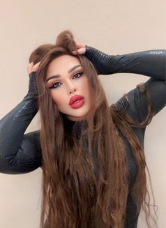 GLAMOUR QUEEN 🇱🇧 لبنانية - Acompañantes transexual in Riyadh Photo 20 of 20