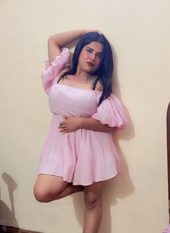 Glavita - escort in Mumbai Photo 3 of 6