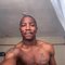 Glenn - masseur in Nairobi