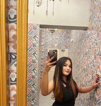 Glinda Vers - Transsexual escort in Bangalore Photo 4 of 4