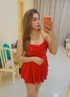 Gloria Bhabi in Dubai - escort in Dubai Photo 2 of 7