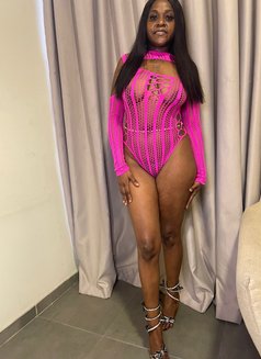 Bella Rosa - escort in Beirut Photo 6 of 13