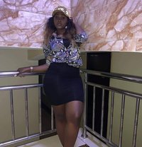 Gloria - puta in Visakhapatnam