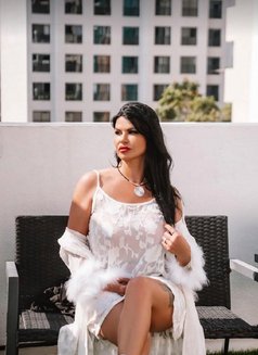 Gloria - escort in Dubai Photo 16 of 16