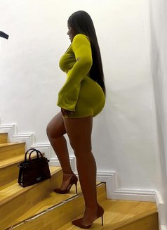 Gloria - escort in New Delhi Photo 2 of 2