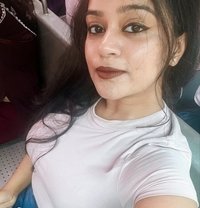 Gloria - escort in Mumbai