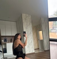 Gloria - escort in Dubai