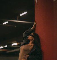 Gloria - escort in Hong Kong