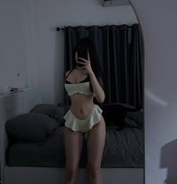 Gloria - escort in Erbil