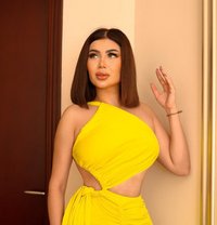 Gloria - escort in Hong Kong