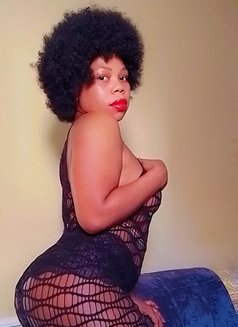Gloriashanti - escort in Riyadh Photo 3 of 3