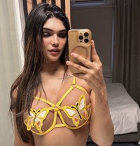 Desire Garima - Acompañantes transexual in Mumbai Photo 24 of 26