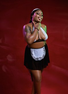 Glory - puta in Cotonou Photo 3 of 4